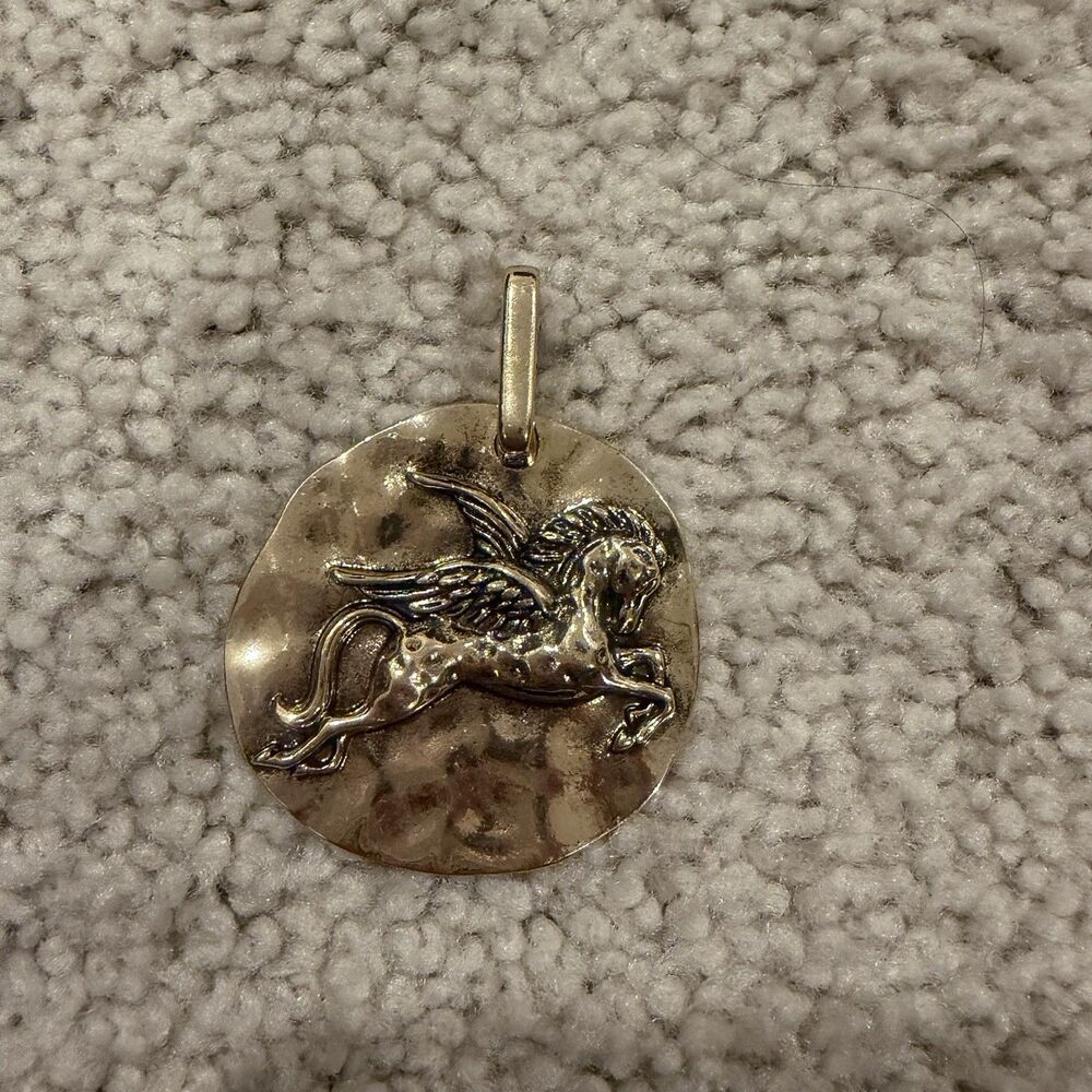 NWOT Free People Pegasus Charm For Necklace Or Key Chain Gold Tone - Picture 3 of 7